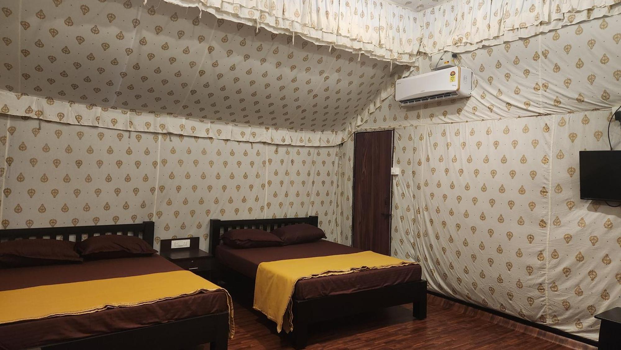 Woods Creek Apartman Dandeli Kültér fotó